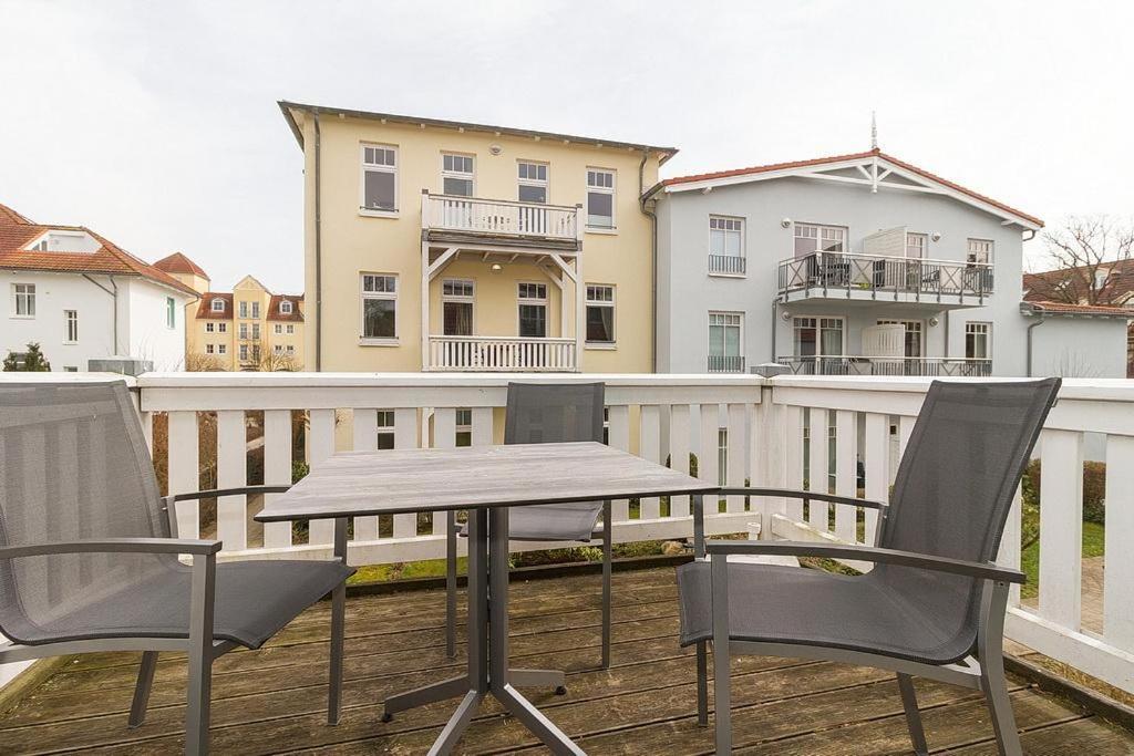 Strandstrasse 32 Strandstrasse 32-50 Kuehlungsborn Exterior photo